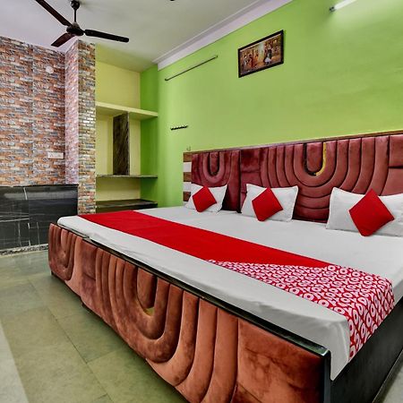 Oyo Flagship Apna Guest House Кота Экстерьер фото