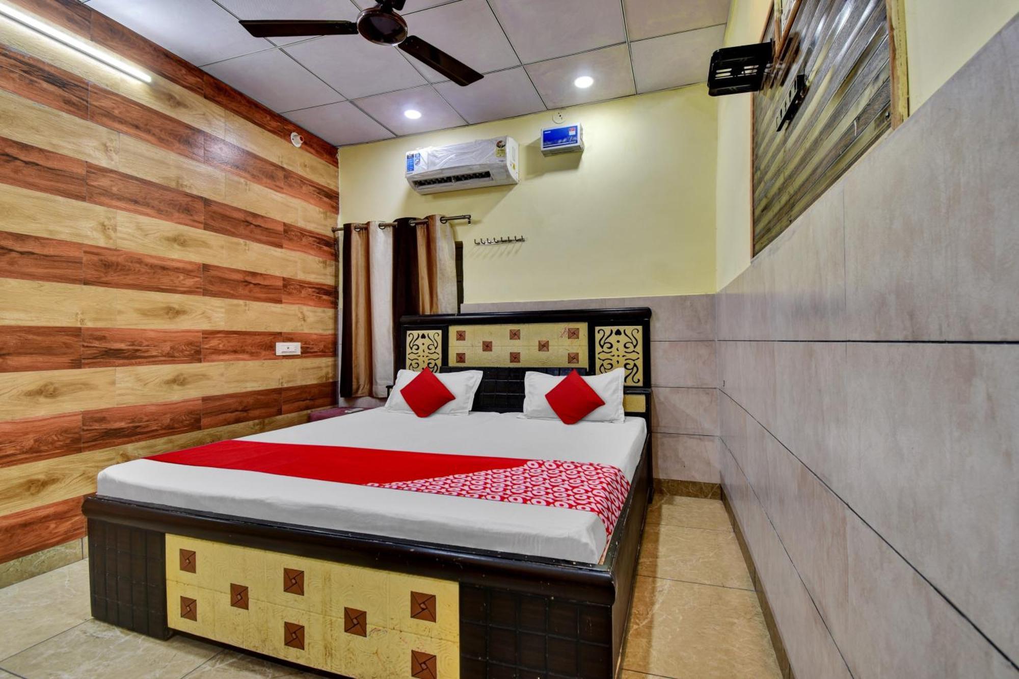 Oyo Flagship Apna Guest House Кота Экстерьер фото